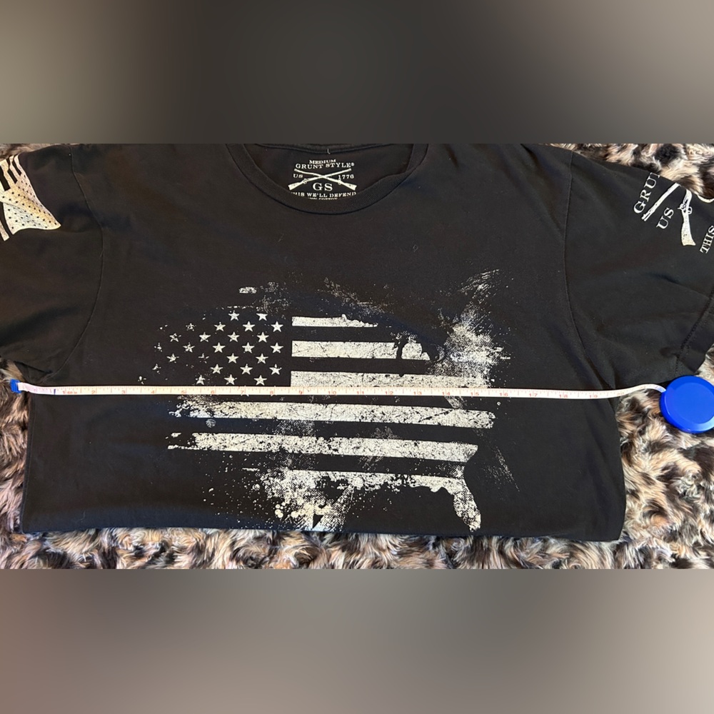 GRUNT STYLE medium T-shirt with distressed flag - Picture 10 of 14